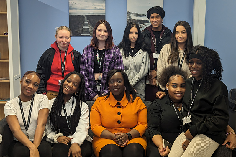 Students meet with Bexley MP to talk about wellbeing